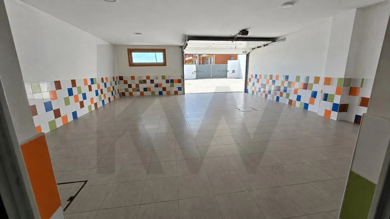 Moradia T5 para Venda em São Felix da Marinha Foto 49