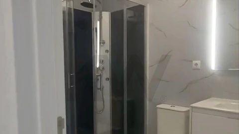 Apartamento T2 para Venda em Oeiras e São Julião da Barra, Paço de Arcos e Caxias