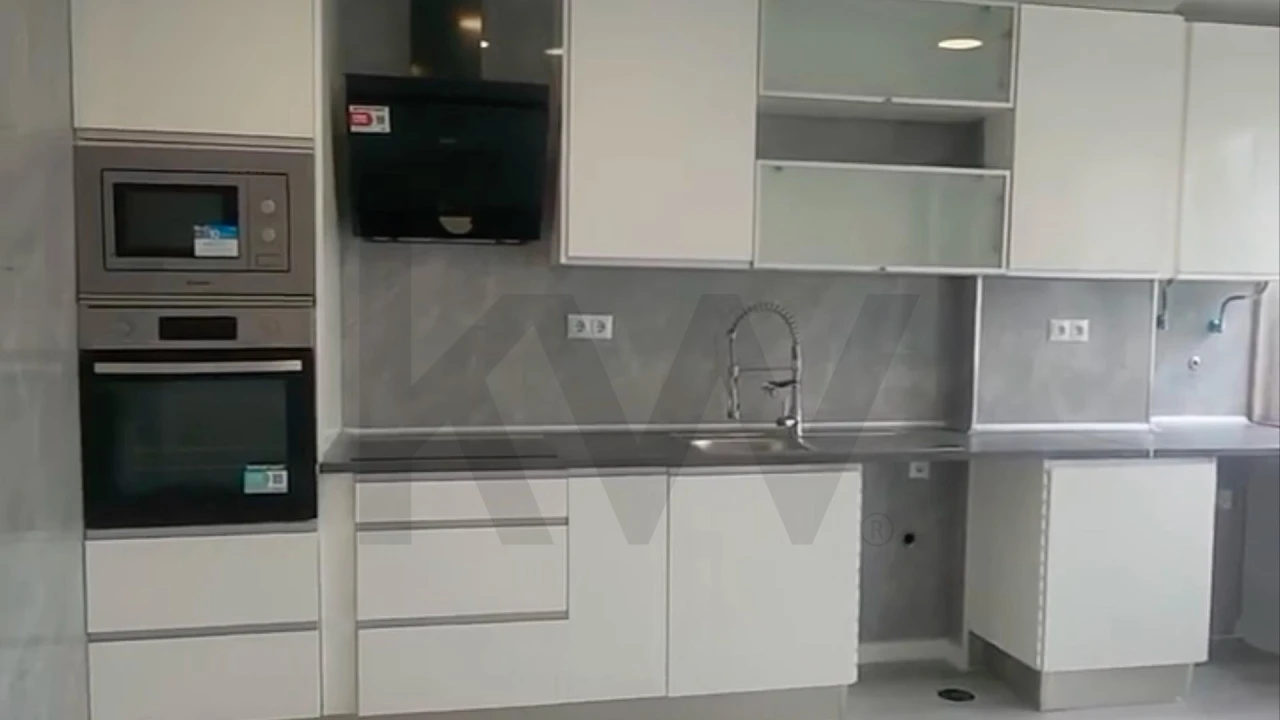 Apartamento T2 para Venda em Oeiras e São Julião da Barra, Paço de Arcos e Caxias Foto 1