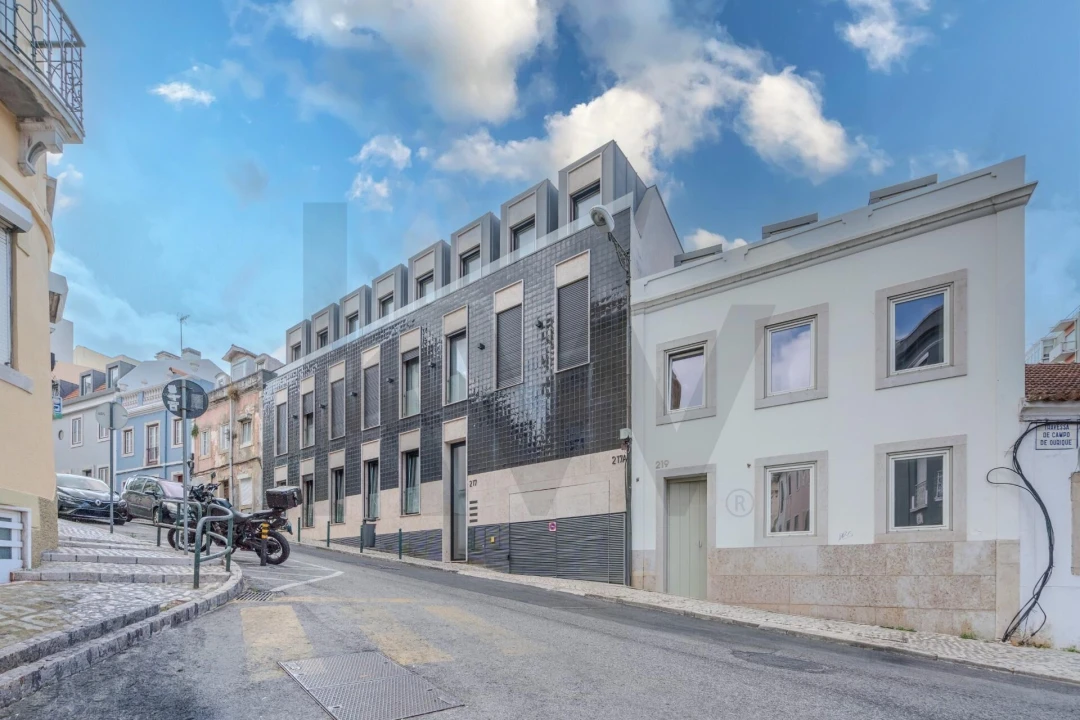 Apartamento T4 para Arrendamento em Campo de Ourique Foto 49