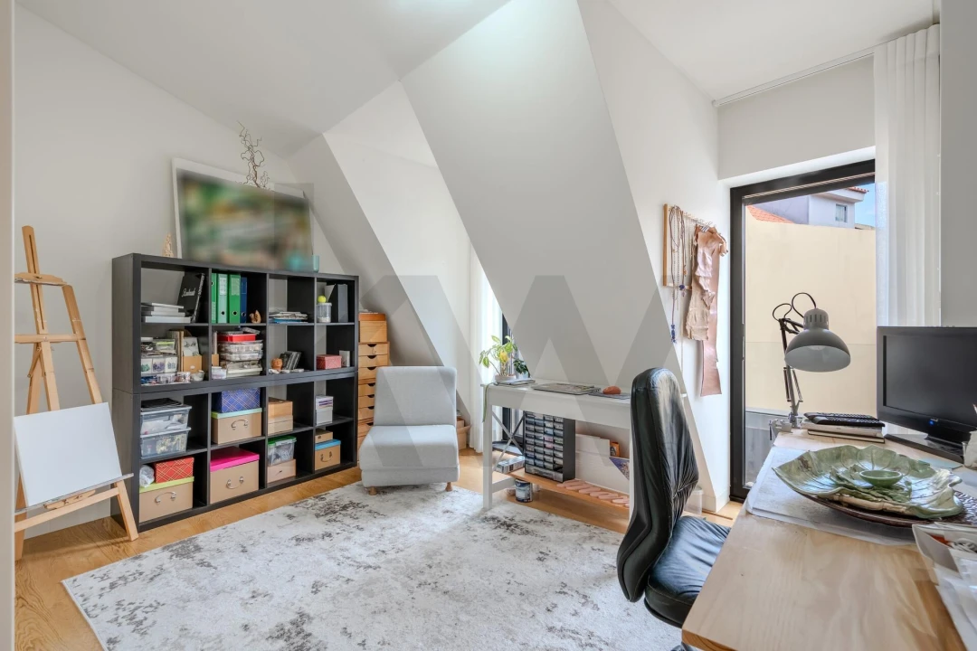 Apartamento T4 para Arrendamento em Campo de Ourique Foto 33