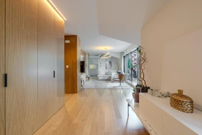 Apartamento T4 para Arrendamento em Campo de Ourique