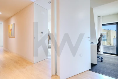 Apartamento T4 para Arrendamento em Campo de Ourique