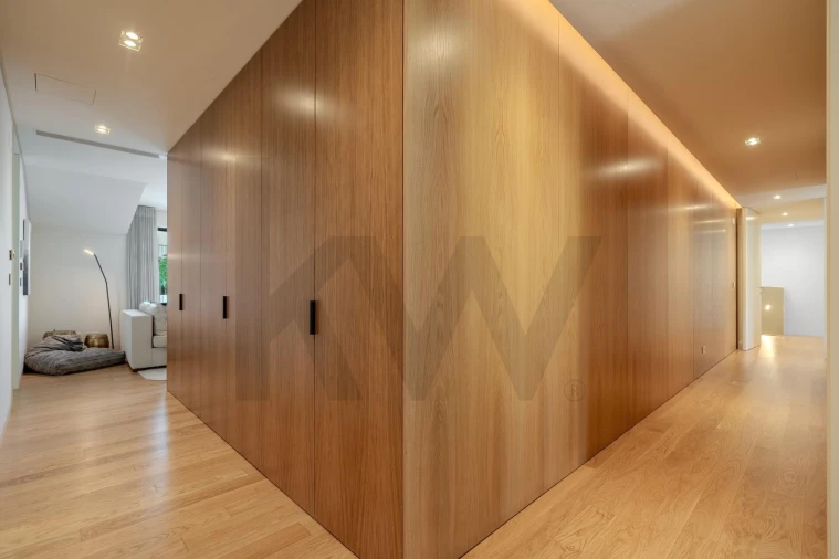 Apartamento T4 para Arrendamento em Campo de Ourique Foto 20