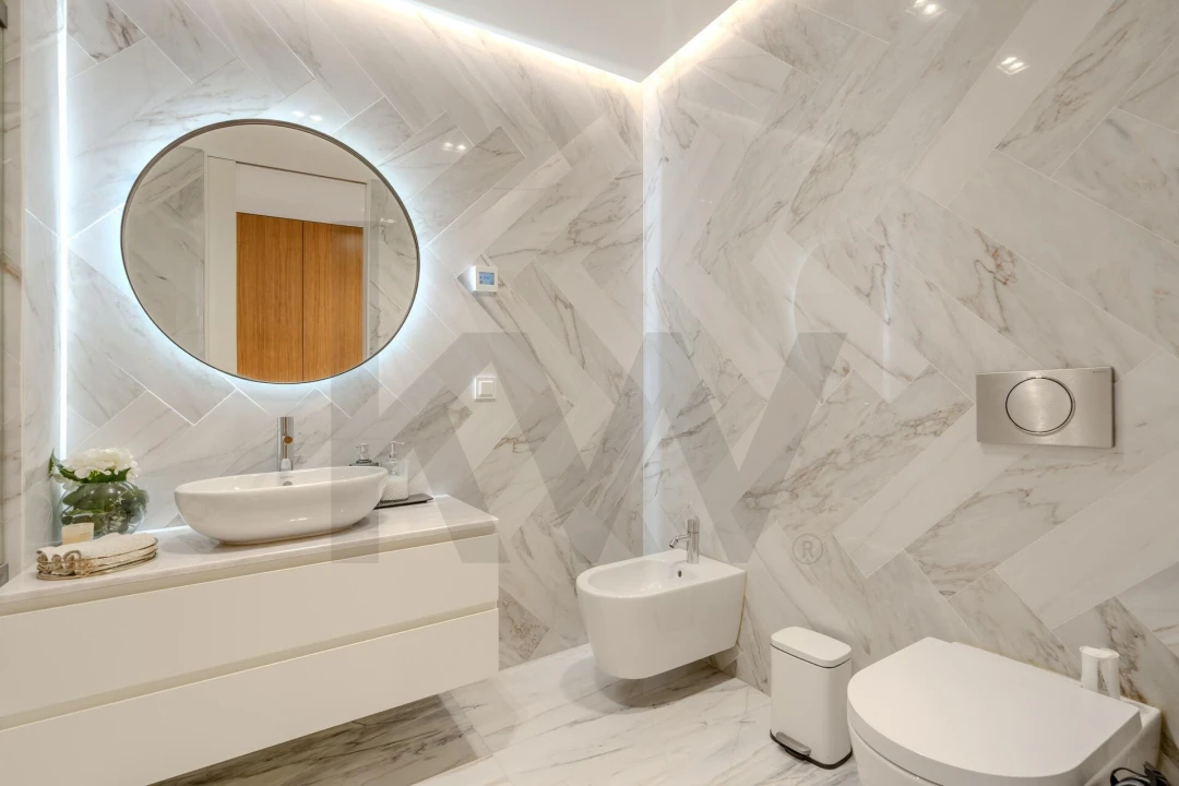 Apartamento T4 para Arrendamento em Campo de Ourique Foto 36