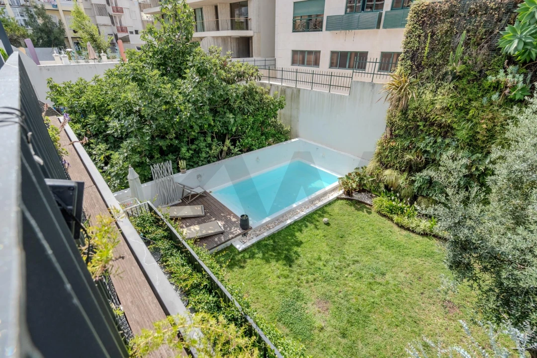Apartamento T4 para Arrendamento em Campo de Ourique Foto 38