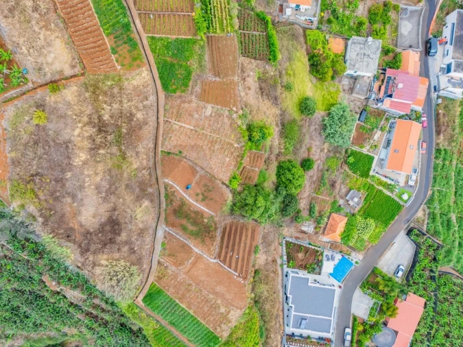 Terreno para Venda em Canhas Foto 16