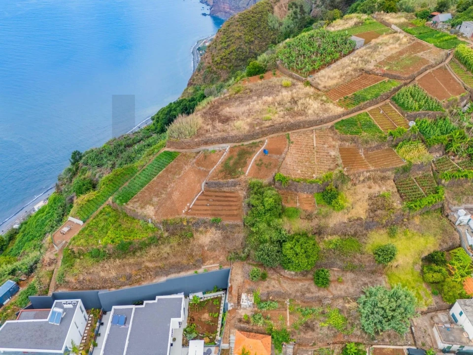 Terreno para Venda em Canhas Foto 15