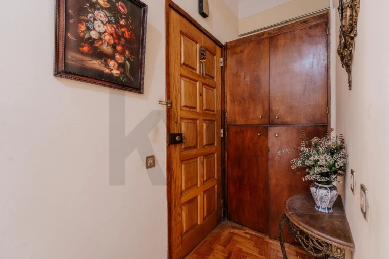 Apartamento T3 para Venda em Sé Nova, Santa Cruz, Almedina e São Bartolomeu Foto 7