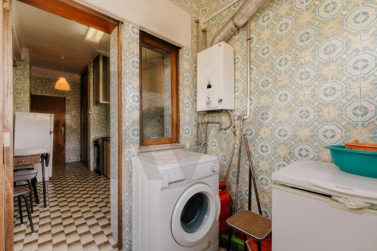 Apartamento T3 para Venda em Sé Nova, Santa Cruz, Almedina e São Bartolomeu Foto 25