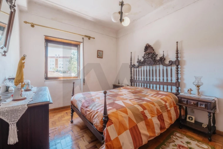 Apartamento T3 para Venda em Sé Nova, Santa Cruz, Almedina e São Bartolomeu Foto 9
