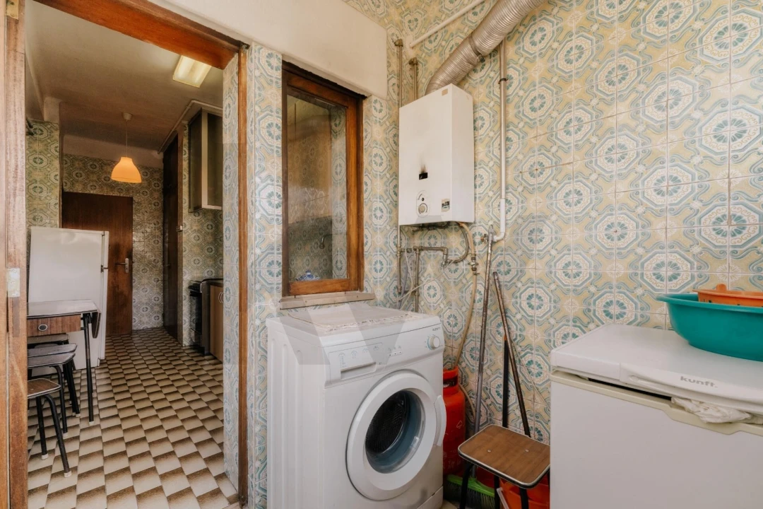 Apartamento T3 para Venda em Sé Nova, Santa Cruz, Almedina e São Bartolomeu Foto 25