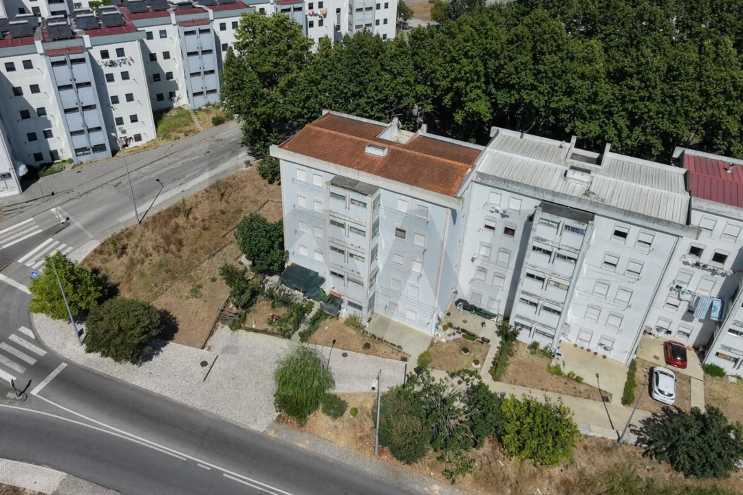 Apartamento T3 para Venda em Sé Nova, Santa Cruz, Almedina e São Bartolomeu Foto 38