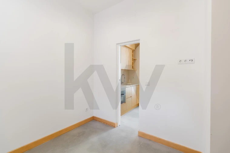 Apartamento T1 para Venda em São Vicente Foto 6