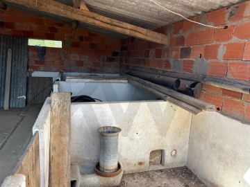 Terreno para Venda em Marmeleira e Assentiz