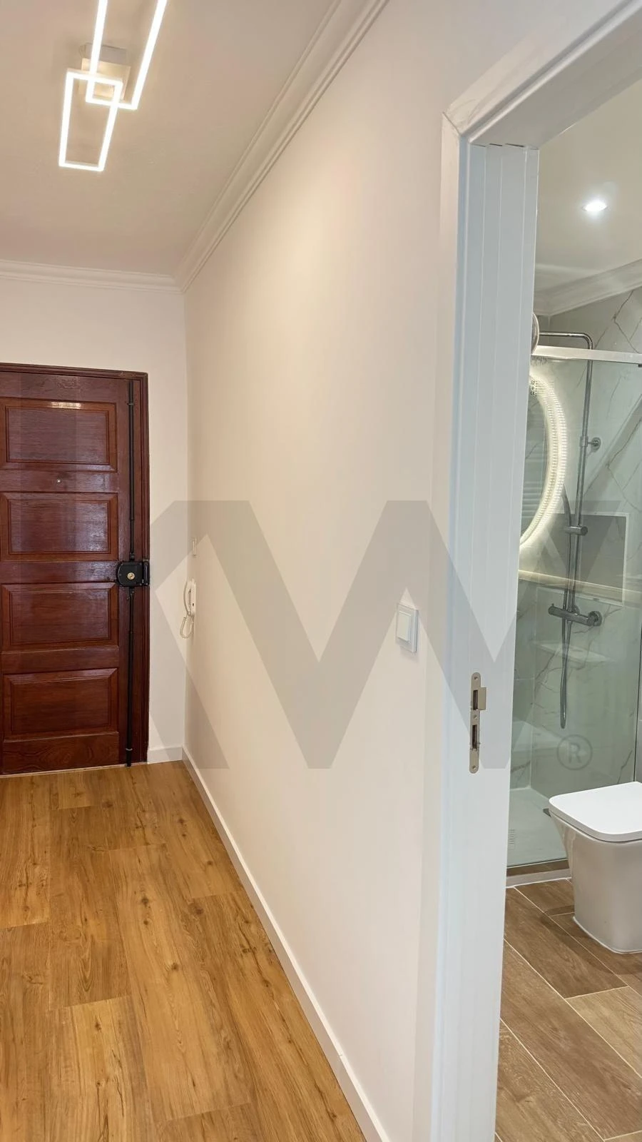 Apartamento T2 para Arrendamento em Massamá e Monte Abraão Foto 15