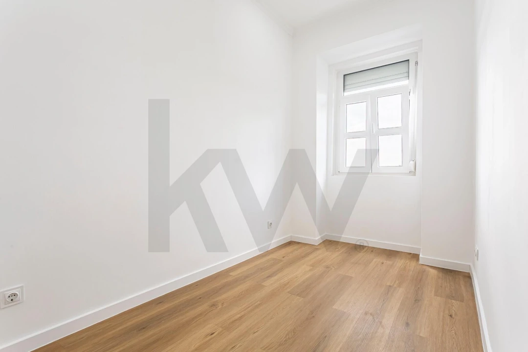 Apartamento T2 para Venda em Penha de França Foto 1