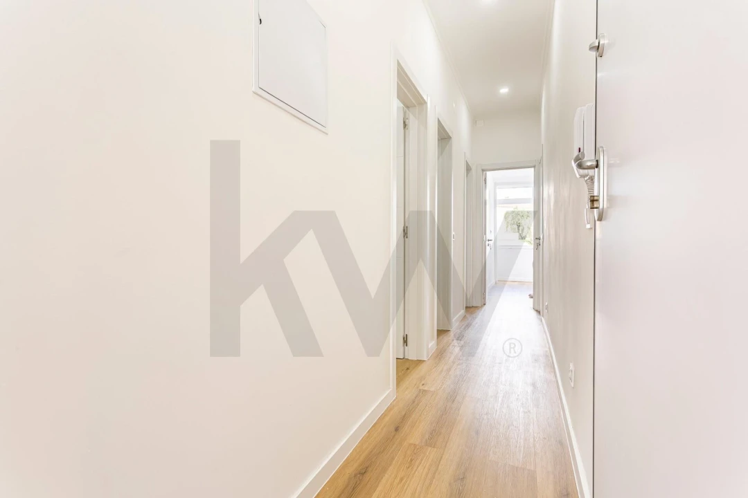 Apartamento T2 para Venda em Penha de França Foto 7