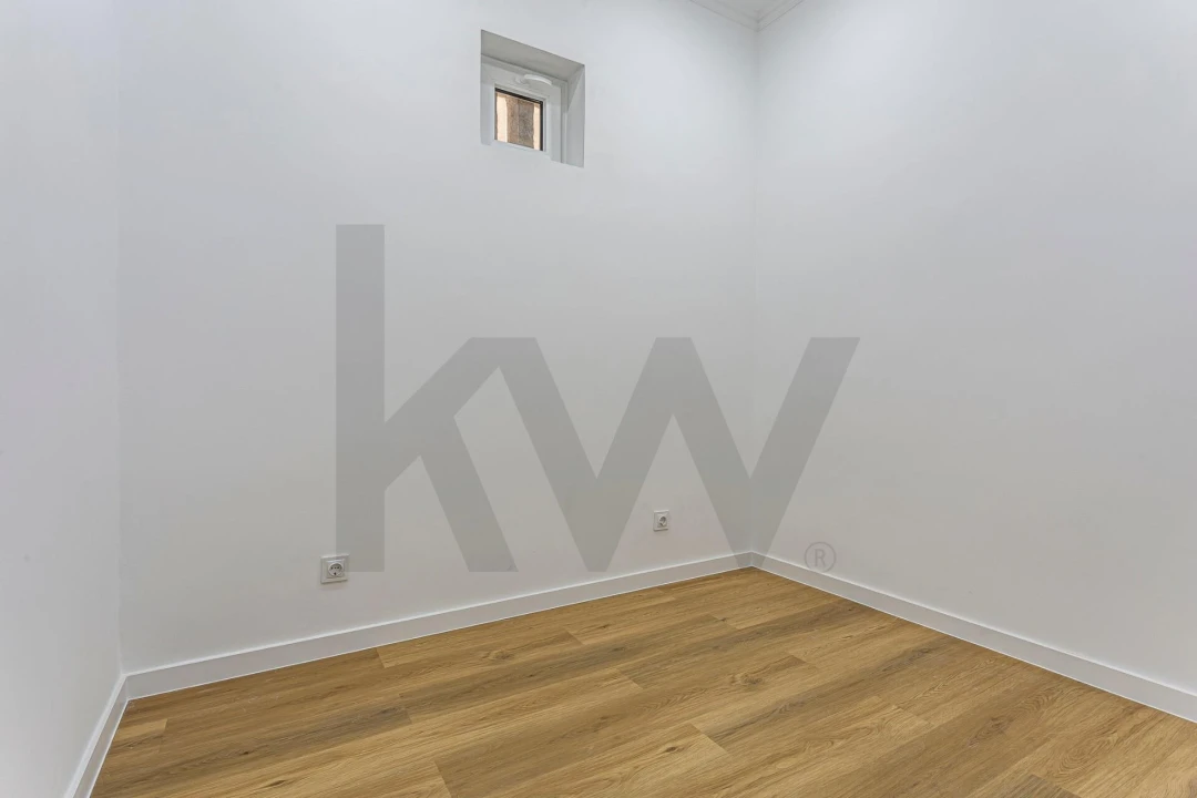 Apartamento T2 para Venda em Penha de França Foto 9