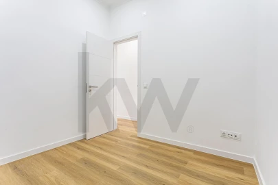 Apartamento T2 para Venda em Penha de França