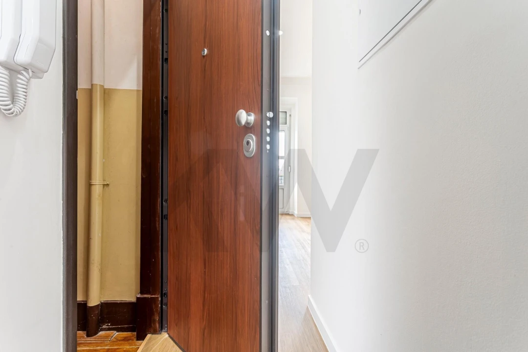 Apartamento T2 para Venda em Penha de França Foto 22