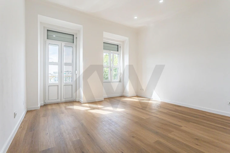 Apartamento T2 para Venda em Penha de França Foto 4