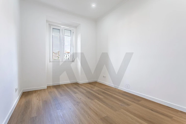 Apartamento T2 para Venda em Penha de França Foto 13