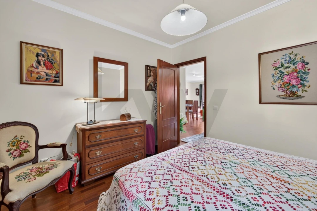 Apartamento T2 para Venda em Caniço Foto 10