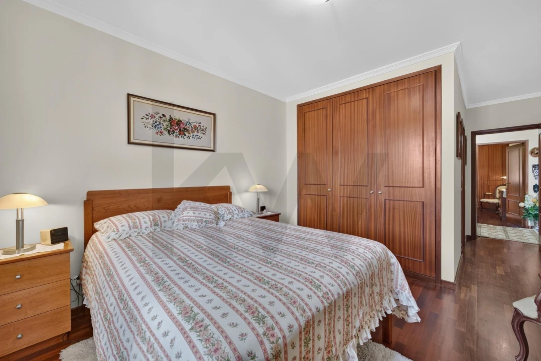 Apartamento T2 para Venda em Caniço Foto 18