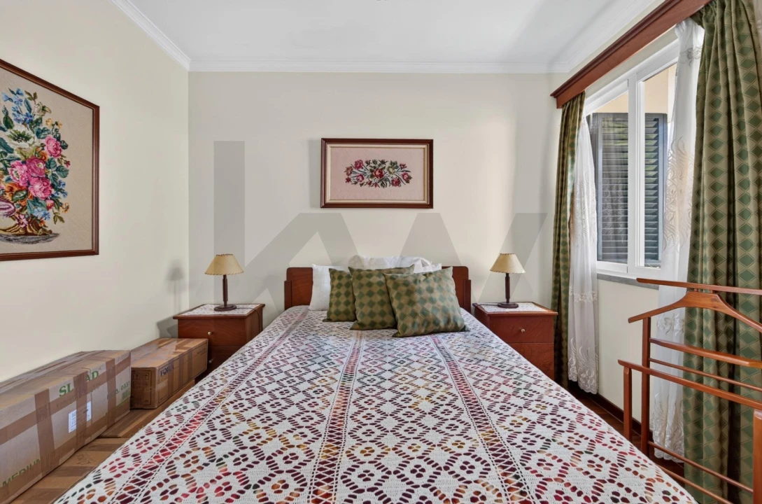 Apartamento T2 para Venda em Caniço Foto 8