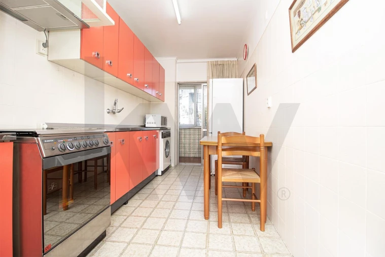 Apartamento T2 para Venda em Algés, Linda-A-Velha e Cruz Quebrada-Dafundo Foto 15