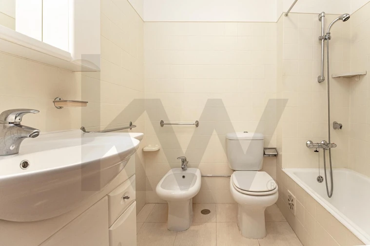 Apartamento T2 para Venda em Algés, Linda-A-Velha e Cruz Quebrada-Dafundo Foto 18