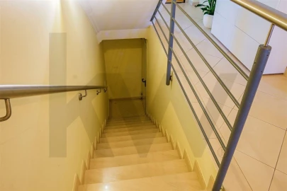 Moradia T3 para Venda em Ferreiras
