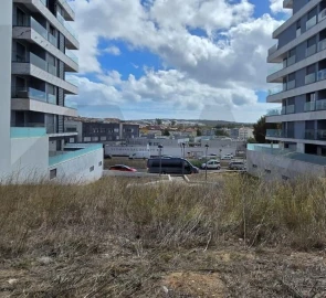 Terreno para Venda em Venteira