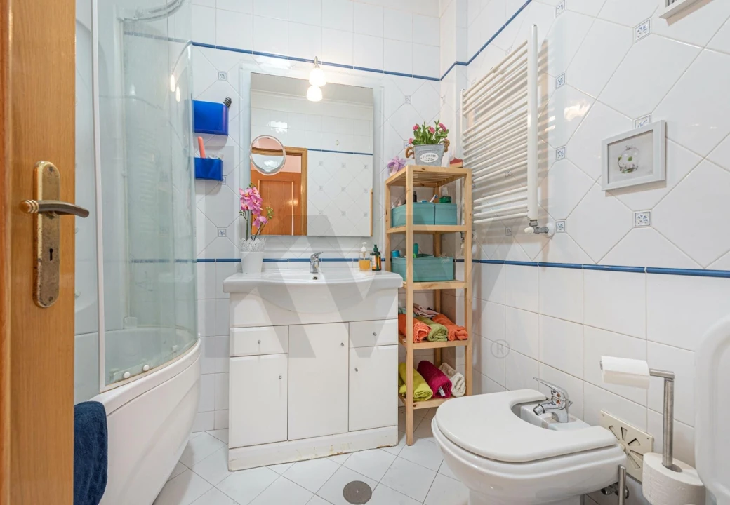 Apartamento T3 para Venda em Carnaxide e Queijas Foto 25