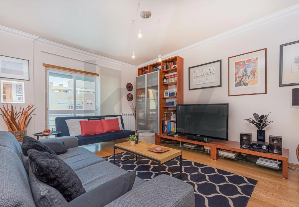 Apartamento T3 para Venda em Carnaxide e Queijas Foto 8