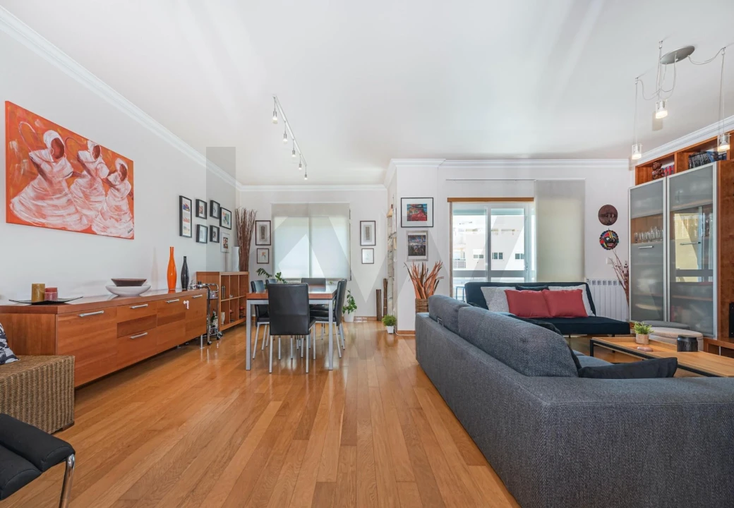 Apartamento T3 para Venda em Carnaxide e Queijas Foto 5