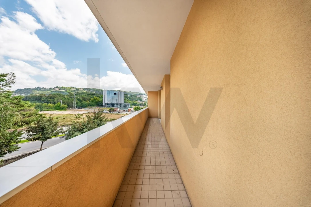 Apartamento T1 para Venda em São Vitor (Braga) Foto 9