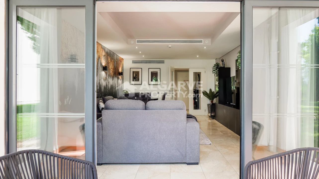 Apartamento T2 para Venda em Quarteira Foto 24