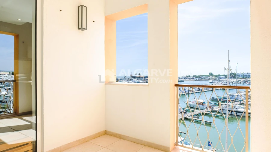 Apartamento T1 para Venda em Quarteira Foto 21