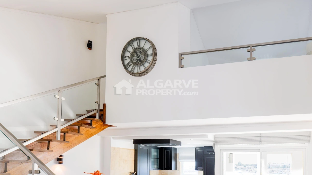 Apartamento T1 para Venda em Quarteira Foto 12