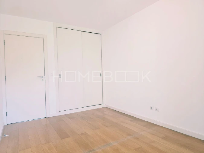 Apartamento T3 para Arrendamento em Carcavelos e Parede Foto 14