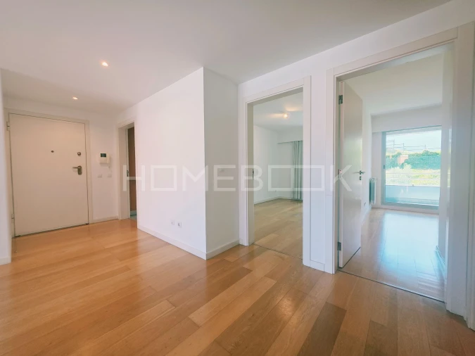 Apartamento T3 para Arrendamento em Carcavelos e Parede Foto 7