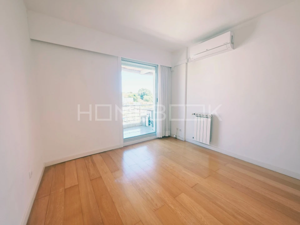 Apartamento T3 para Arrendamento em Carcavelos e Parede Foto 13