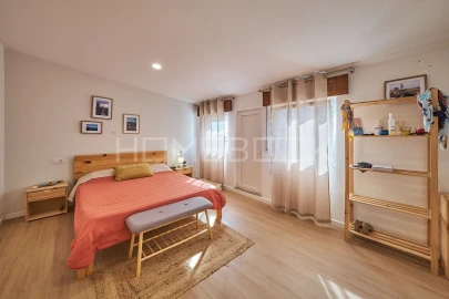 Apartamento T4 para Venda em Charneca de Caparica e Sobreda