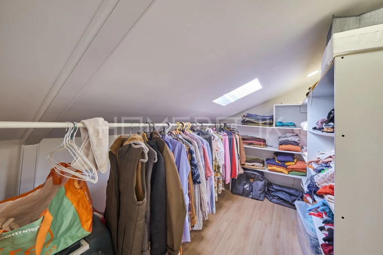 Apartamento T4 para Venda em Charneca de Caparica e Sobreda Foto 20