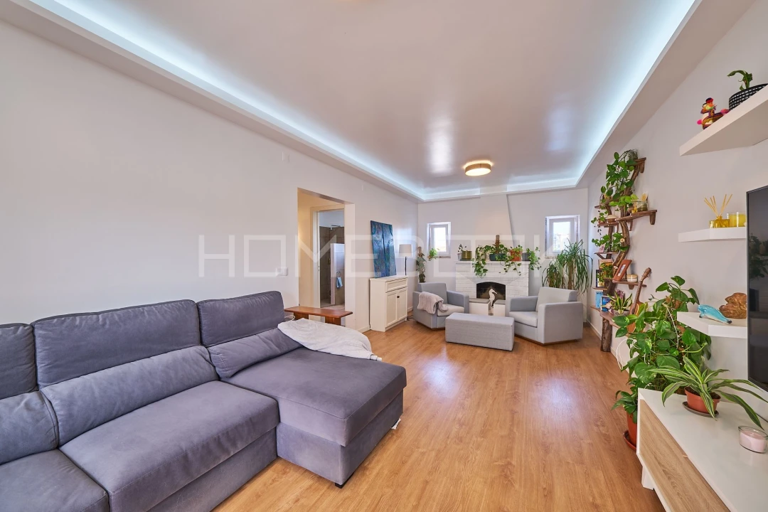 Apartamento T4 para Venda em Charneca de Caparica e Sobreda Foto 13