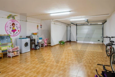 Moradia T3 para Venda em Albufeira e Olhos de Água