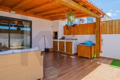 Moradia T3 para Venda em Albufeira e Olhos de Água