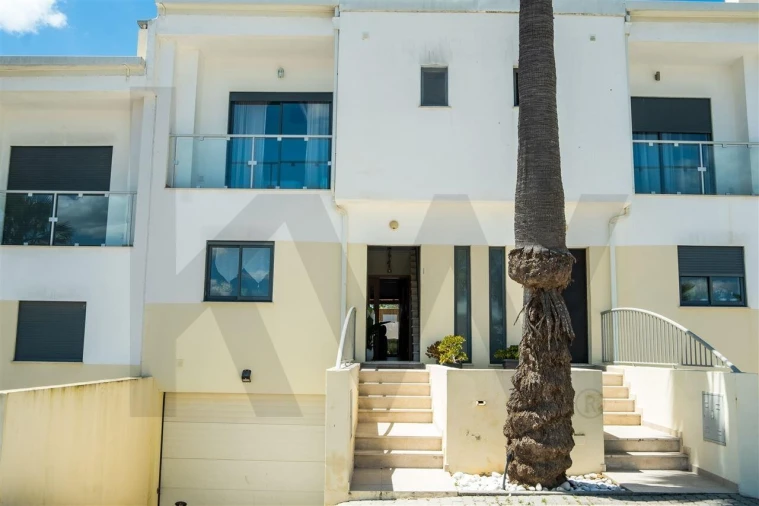 Moradia T3 para Venda em Albufeira e Olhos de Água Foto 48